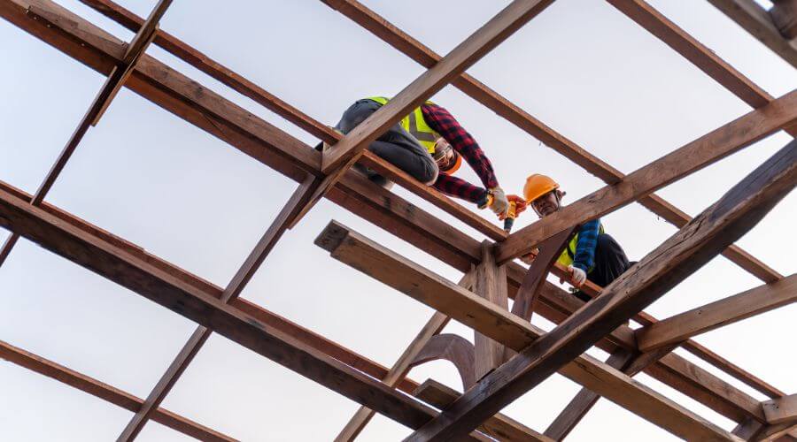 Professional gutter cleaning services in Longton, KS